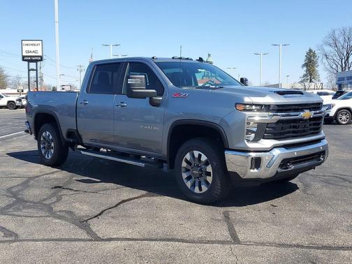 Sterling Gray Metallic 2026 Chevrolet Silverado 2500 LT
