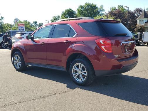 Siren Red Tintcoat 2017 Chevrolet Equinox LT