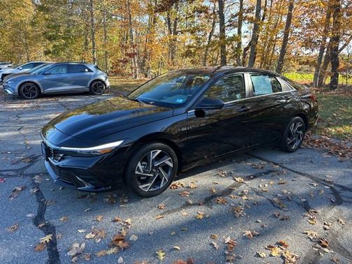 2025 Hyundai ELANTRA SEL Convenience