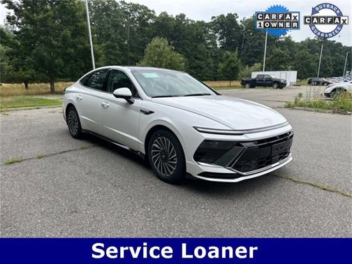 2024 Hyundai SONATA Hybrid Limited