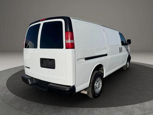 2017 Chevrolet Express 2500 Work Van