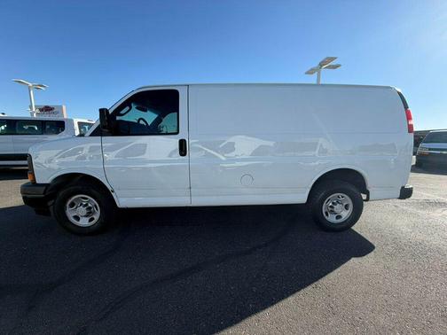 2017 Chevrolet Express 2500 Work Van