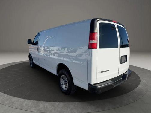 2017 Chevrolet Express 2500 Work Van