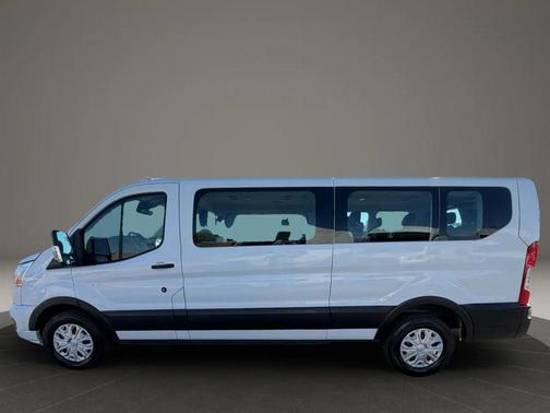 2022 Ford Transit-350 XLT