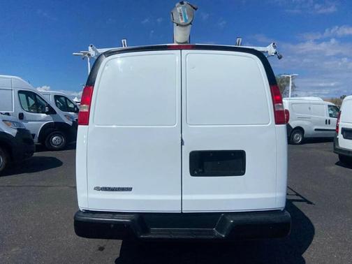 2018 Chevrolet Express 2500 Work Van