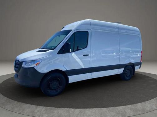 2025 Mercedes-Benz Sprinter 2500 Standard Roof