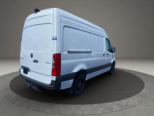 2025 Mercedes-Benz Sprinter 2500 Standard Roof