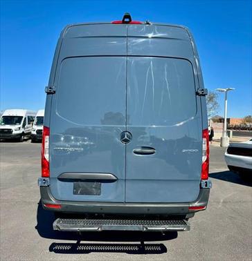 2019 Mercedes-Benz Sprinter 2500 Standard Roof