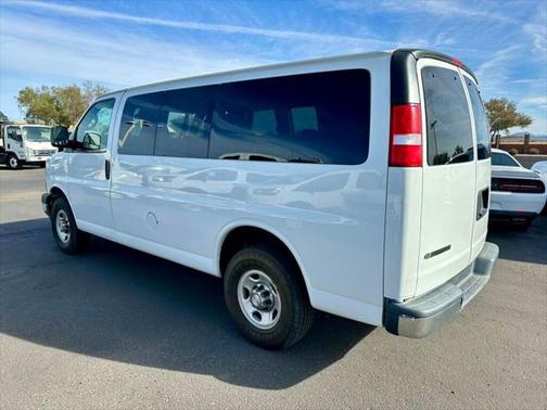 2020 Chevrolet Express 2500 RWD 2500 Regular Wheelbase LT