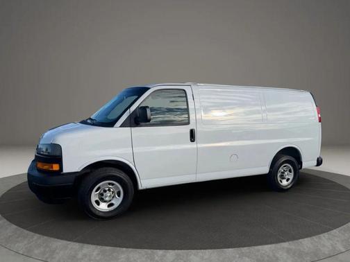 2021 Chevrolet Express 2500 RWD 2500 Regular Wheelbase WT