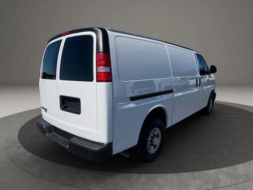 2016 Chevrolet Express 2500 Work Van