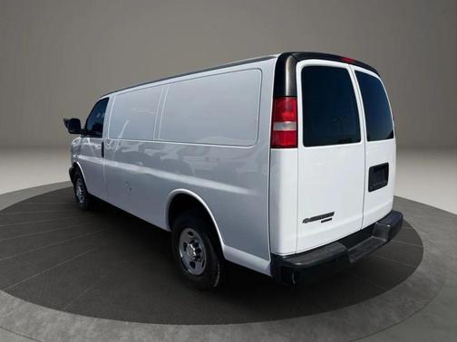 2016 Chevrolet Express 2500 Work Van