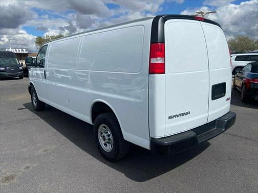 2023 GMC Savana 2500 Work Van
