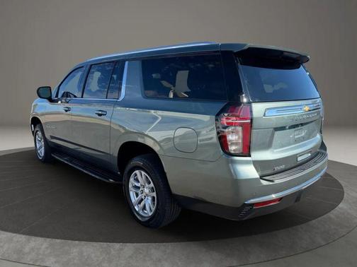 2024 Chevrolet Suburban LS