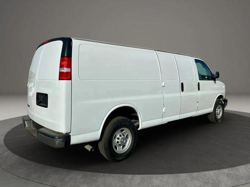 2023 Chevrolet Express 3500 RWD 3500 Extended Wheelbase WT