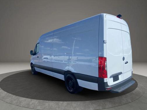 2024 Mercedes-Benz Sprinter 2500 High Roof