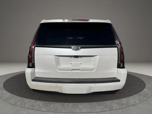 2017 Cadillac Escalade ESV Sport