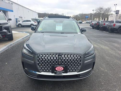 2025 Lincoln Corsair Premiere