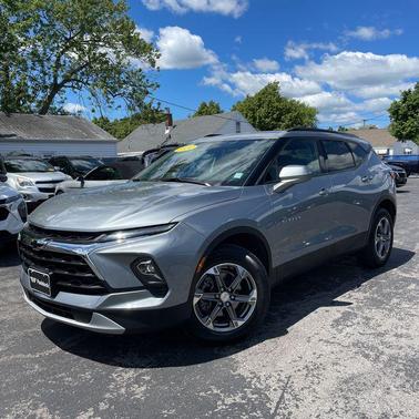 Sterling Gray Metallic 2024 Chevrolet Blazer 2LT