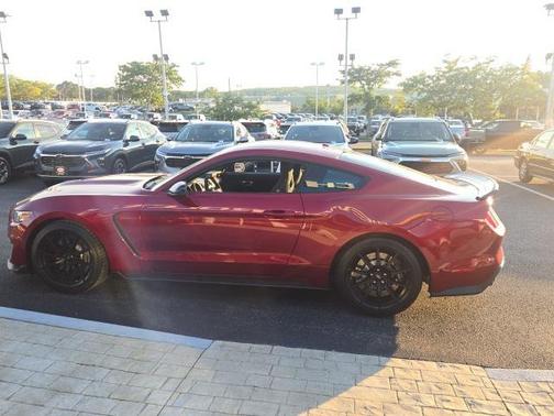 2018 Ford Shelby GT350 Base