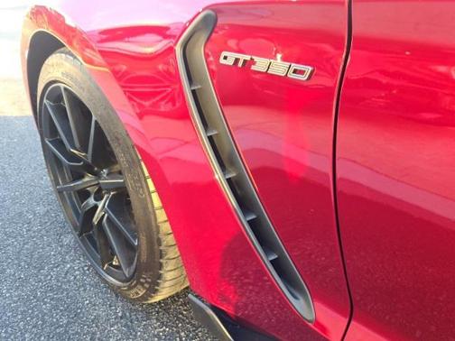 2018 Ford Shelby GT350 Base