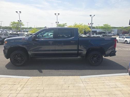 2022 Chevrolet Silverado 1500 Custom Trail Boss