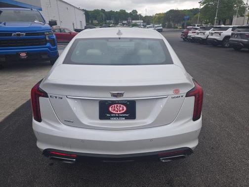 2022 Cadillac CT5 Premium Luxury RWD