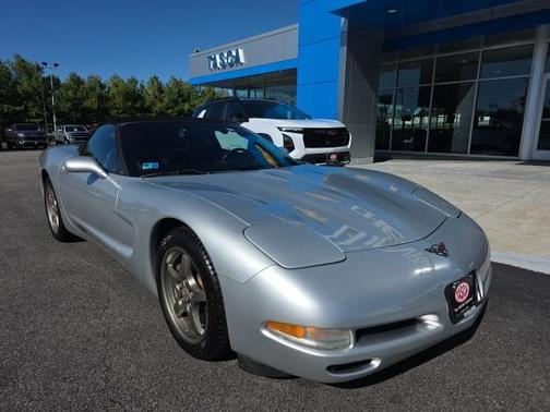 2001 Chevrolet Corvette Base