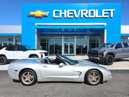 2001 Chevrolet Corvette Base