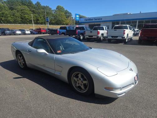 2001 Chevrolet Corvette Base