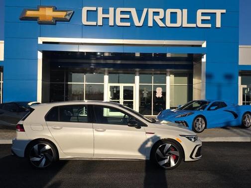 2024 Volkswagen Golf GTI 2.0T S DSG