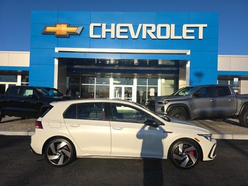 2024 Volkswagen Golf GTI 2.0T S DSG