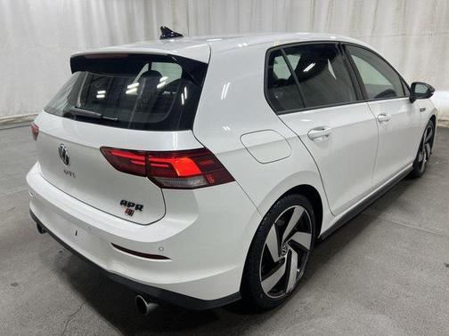 2024 Volkswagen Golf GTI 2.0T S DSG