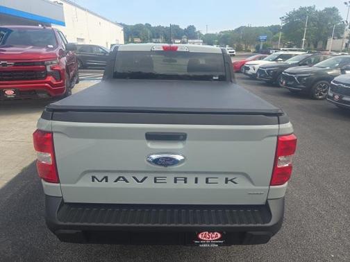 2022 Ford Maverick XL