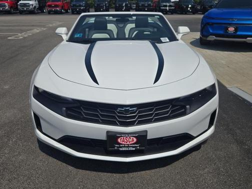 2023 Chevrolet Camaro 2LT