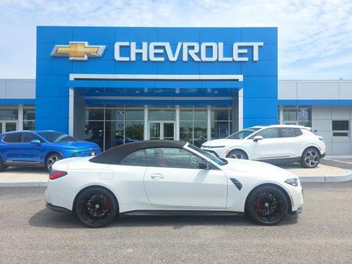 Alpine White 2023 BMW M4 Competition xDrive