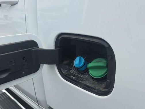 Summit White 2025 Chevrolet Silverado 3500 LT
