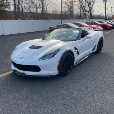 Arctic White 2017 Chevrolet Corvette Grand Sport
