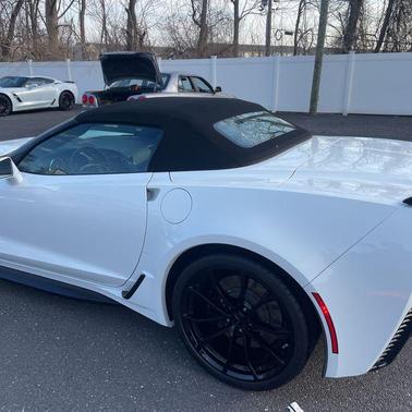Arctic White 2017 Chevrolet Corvette Grand Sport