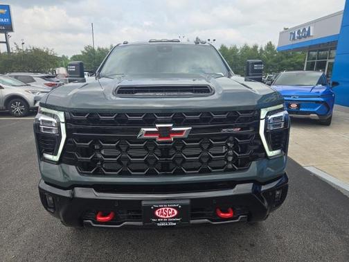 2025 Chevrolet Silverado 2500 4WD Crew Cab Standard Bed ZR2