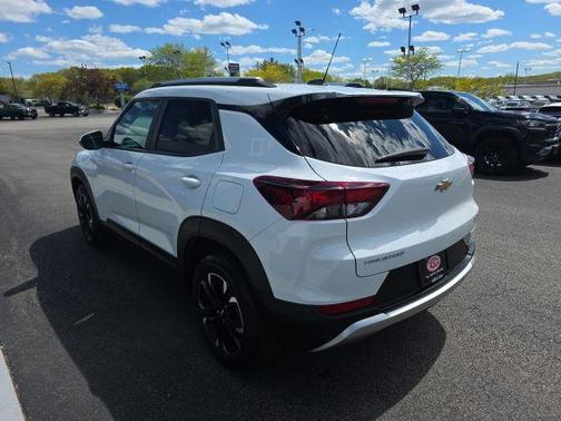 Summit White 2023 Chevrolet Trailblazer LT