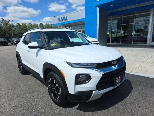 Summit White 2023 Chevrolet Trailblazer LT
