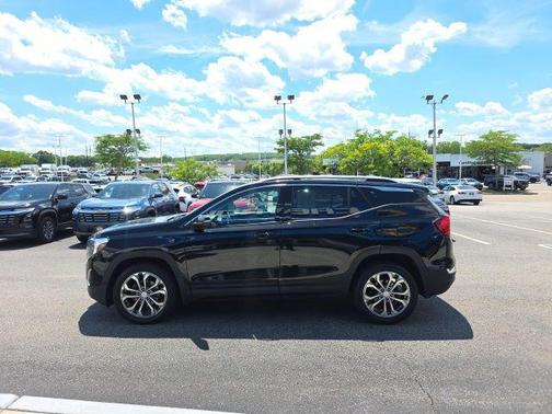 Ebony Twilight Metallic 2018 GMC Terrain SLT