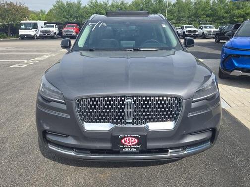 2023 Lincoln Aviator Standard AWD