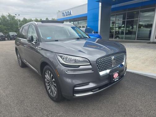 2023 Lincoln Aviator Standard AWD