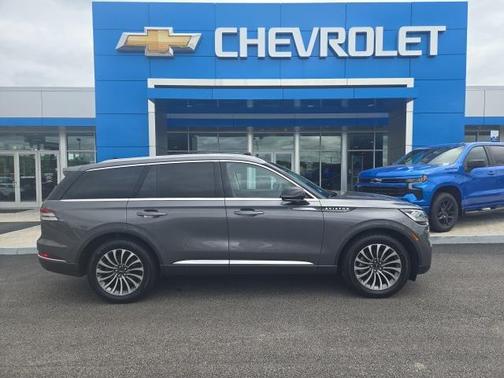 2023 Lincoln Aviator Standard AWD