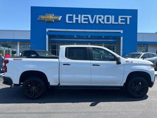 2021 Chevrolet Silverado 1500 Custom Trail Boss