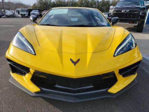 2025 Chevrolet Corvette Stingray w/2LT