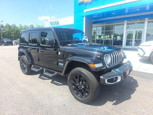 Black Clearcoat 2024 Jeep Wrangler 4xe Sahara