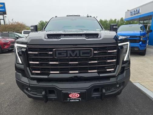 2024 GMC Sierra 2500 AT4